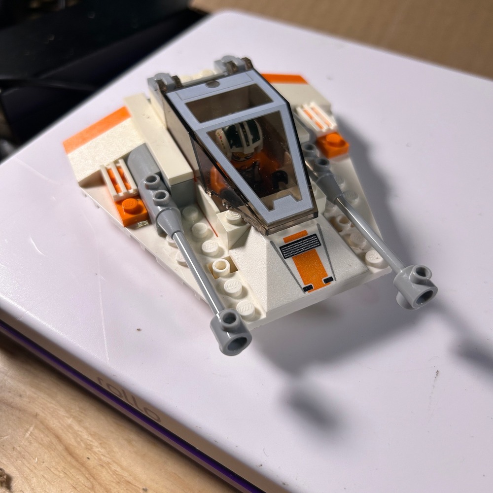 LEGO Star Wars 75268 Snowspeeder Incomplete Missing Parts No Box No Manual